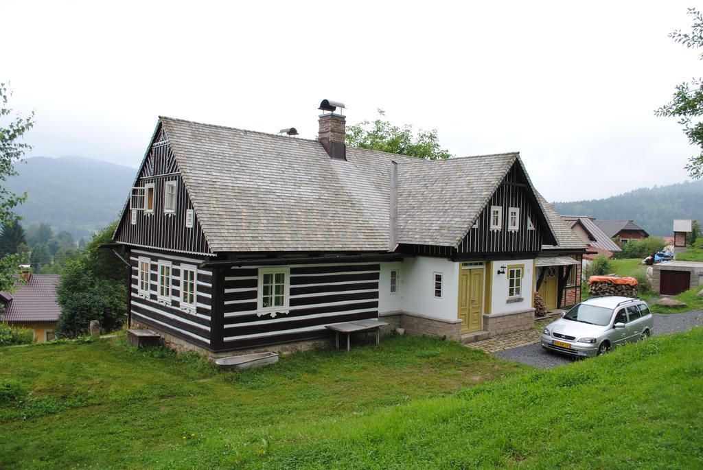 Chata Hugo - 3 Retreat Apartments Tanvald Zewnętrze zdjęcie