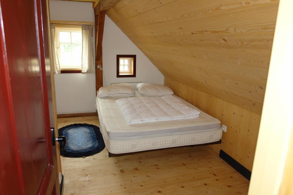 Chata Hugo - 3 Retreat Apartments Tanvald Zewnętrze zdjęcie